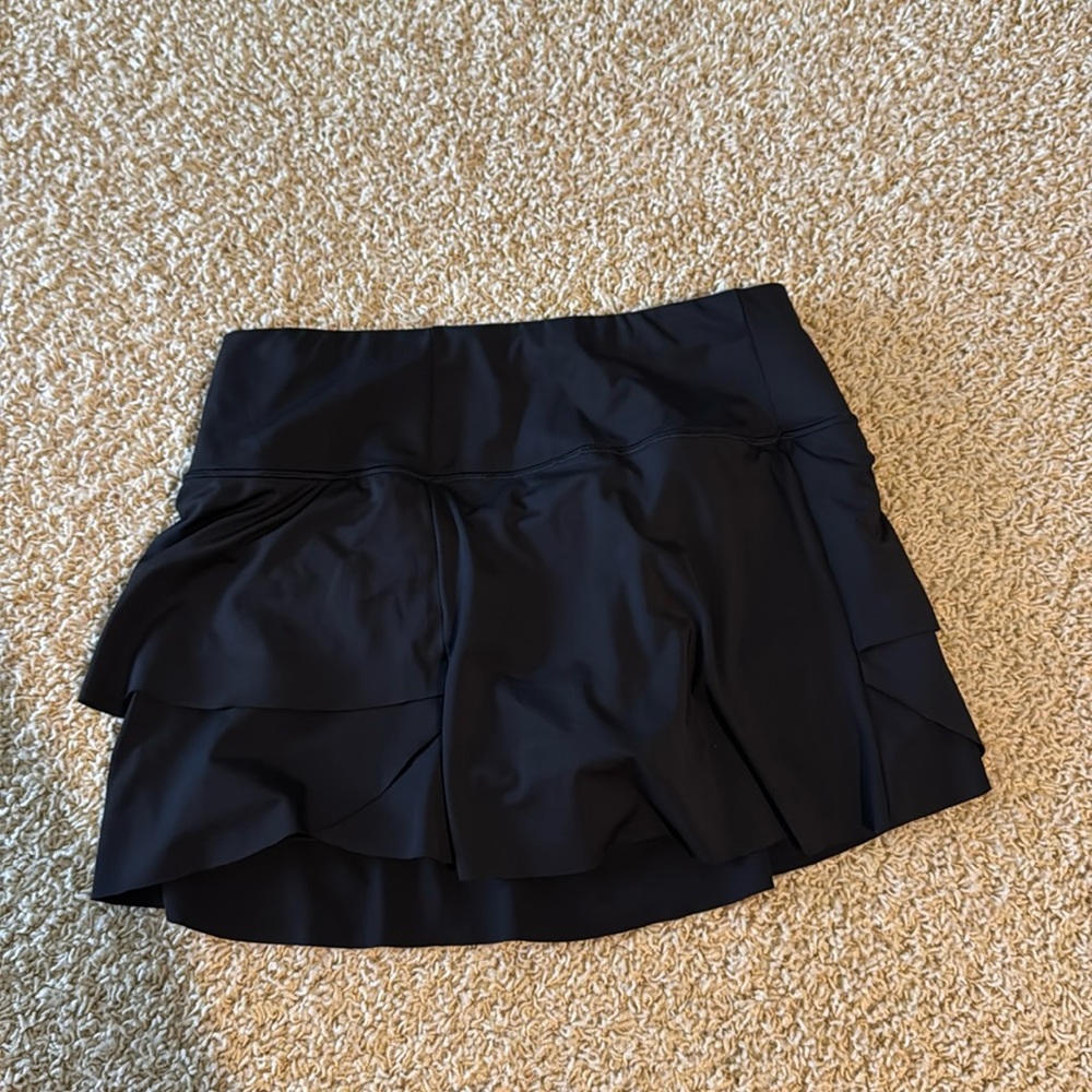 Athleta black tennis skirt. Size small.